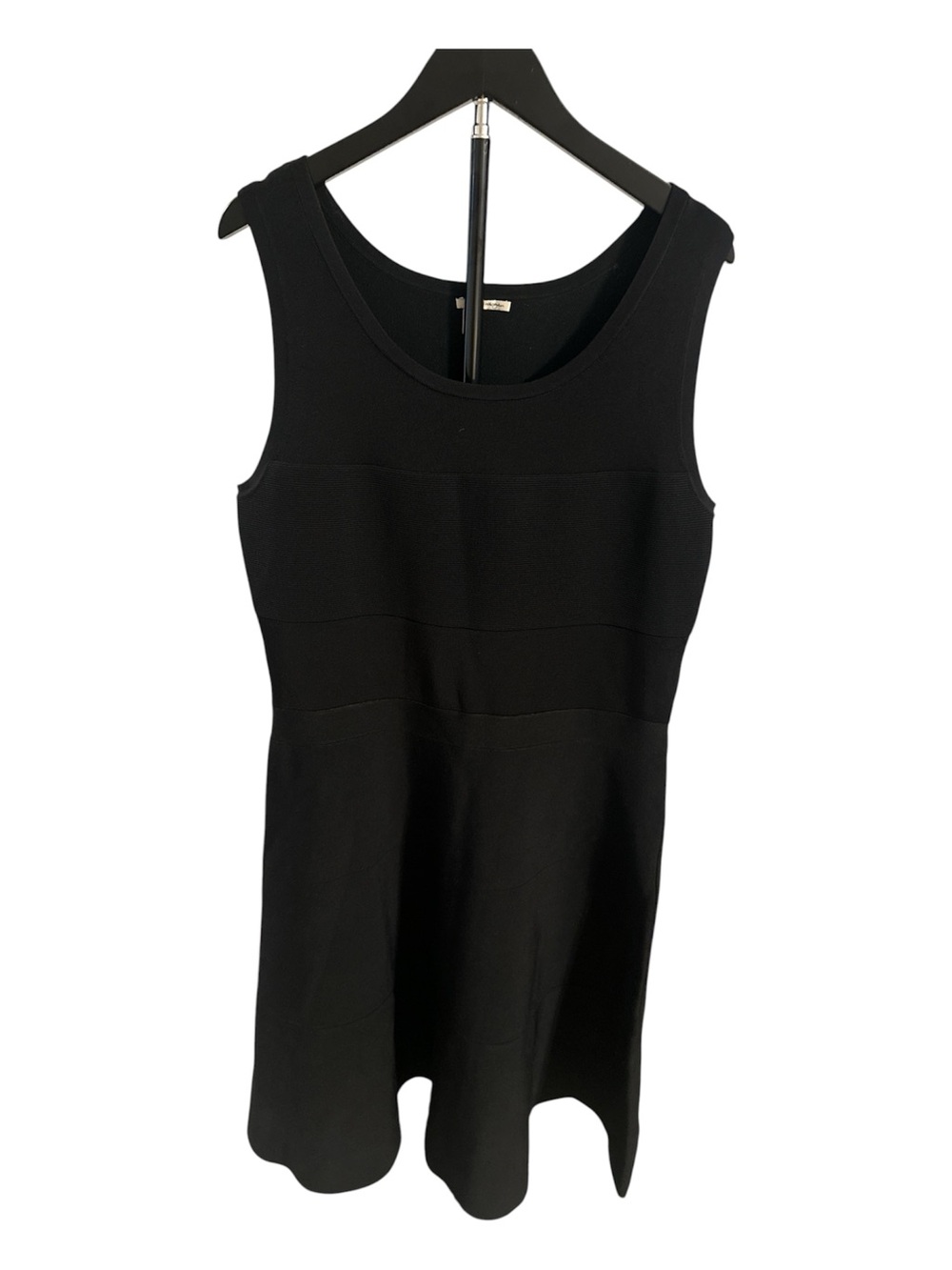 Halogen Black Sleeveless A-Line Knit Tank